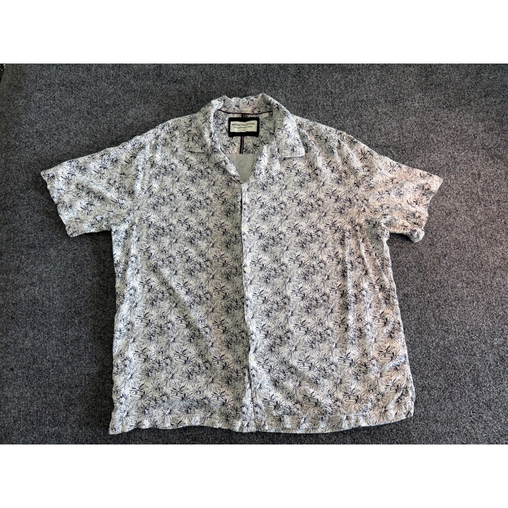 Report Collection Button Up Shirt Short Sleeve LARGE